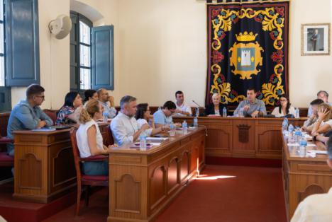 EL PSOE pide al alcalde de Níjar que muestre las facturas emitidas de sus negocios al Ayuntamiento