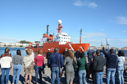 El buque de investigación oceanográfica “Hespérides” comienza su participación en la XXXIII Campaña Antártica Española