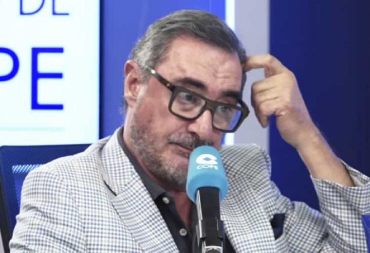 Carlos Herrera recula tras el rechazo mostrado por los andaluces en las redes y desmiente la información:“A mí no se ha dirigido nadie de Canal Sur'