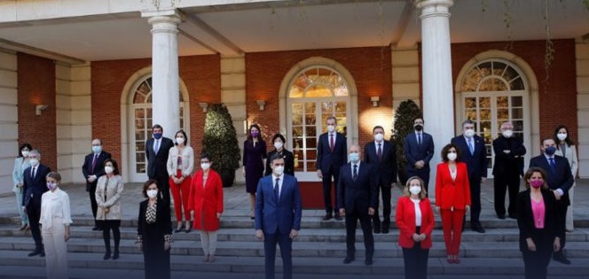 ÚLTIMA HORA:Sánchez remodela el Gobierno de coalición con nuevos ministros