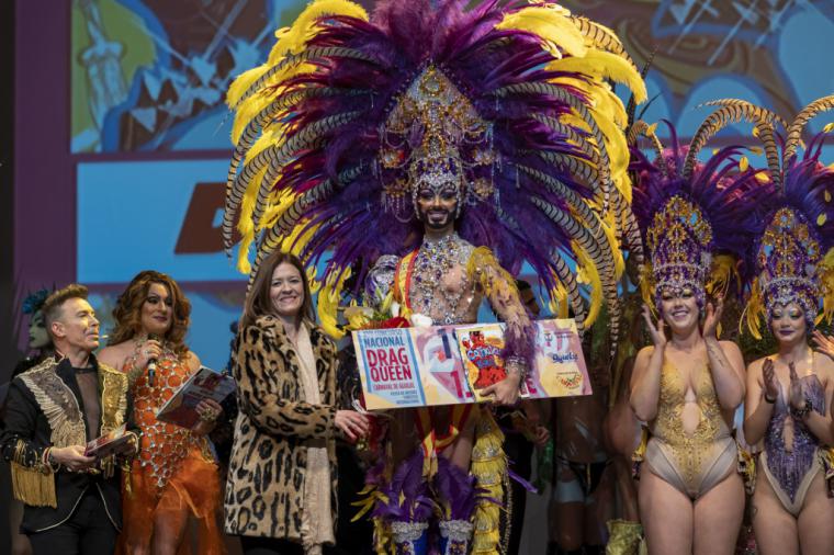 Perseida se convierte en la ganadora de la gala Drag Queen del Carnaval de Águilas