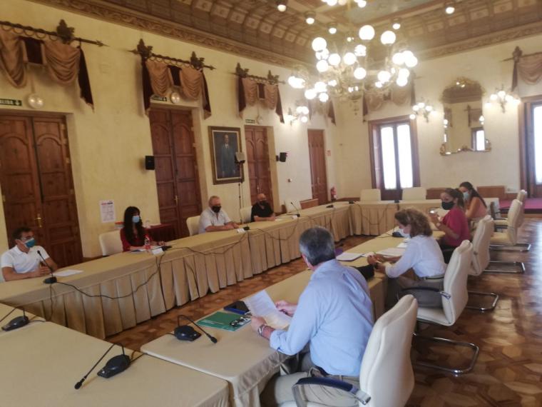 Las medidas frente a la COVID-19 y la situación de los procesos selectivos, principales preocupaciones de las plantillas de la Administración autonómica en la provincia de Almería