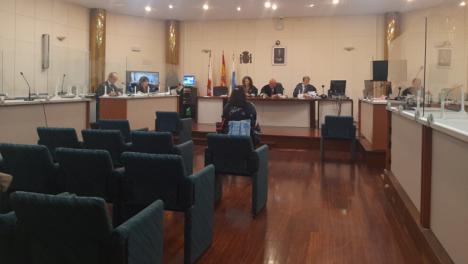 La justicia condena a la cuidadora que traicionó la confianza de una anciana y se llevó su fortuna
