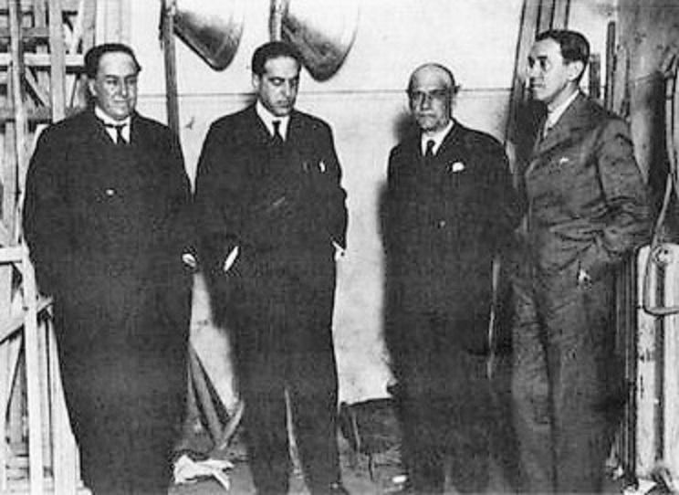 De izquierda a derecha: Antonio Machado, Marañón, Ortega y Pérez de Ayala, Segovia 1931.
