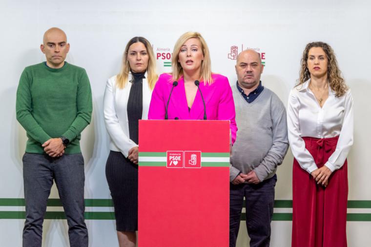 Teresa Piqueras: “El PSOE es el único partido capaz de hacer realidad el cambio necesario para Adra”