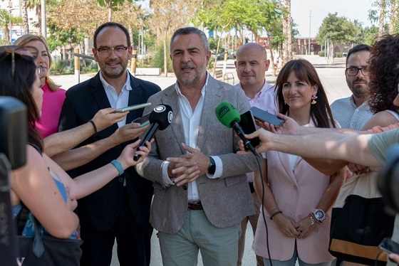 Lorenzo Cazorla: “El PSOE garantiza AVE, energía y más recursos hídricos para seguir avanzando en la mejor Almería”