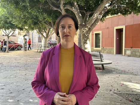 El PSOE acusa a la alcaldesa de despreciar a los parados al haber dejado sin invertir casi el 90% de su anunciado Plan de Empleo