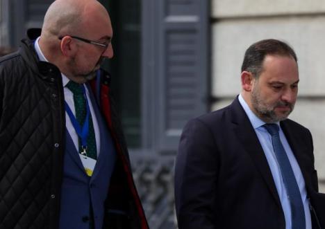Ábalos declarará voluntariamente el 12 de diciembre en relación con los contratos de mascarillas