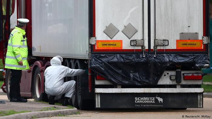 Las 39 personas halladas muertas en un camión en Reino Unido eran de nacionalidad china