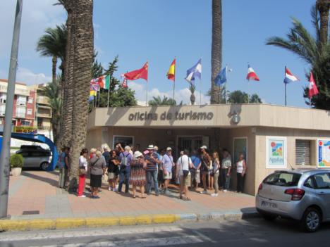 La Oficina de Turismo de Águilas reabre sus puertas siguiendo los protocolos de prevención del COVID-19 elaborados por el ICTE y la Red de Oficinas de Turismo de la Región de Murcia
