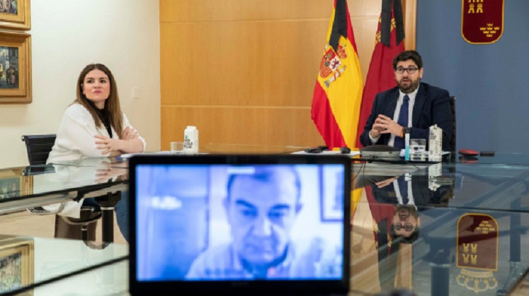 El PSOE denuncia que en el peor momento de la pandemia en la Región la Consejera de Educación “sigue desaparecida”