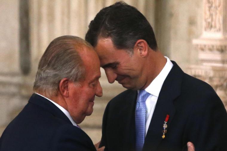  Felipe VI no cuenta con la simpatía de los españoles que le suspenden por primera vez como rey
 