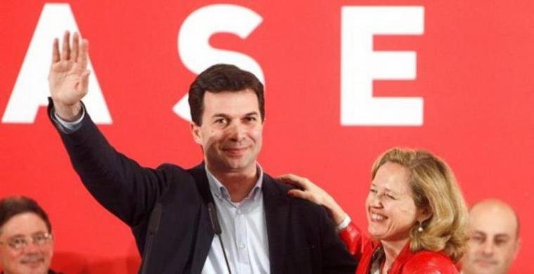 El PSOE A UN PASO DE DAR LA CAMPANDA EN GALICIA
 