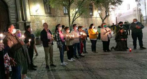 Tras el videoclip de C.Tangana y Nathy Peluso, vigilia con velas en la catedral de Toledo para