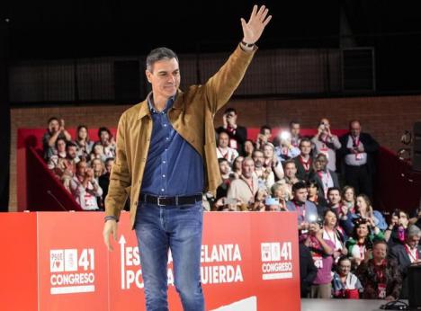 Pedro Sánchez arrasa en el PSOE con un 90% de apoyo y lanza un mensaje directo a la derecha