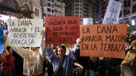 El PP Ataca a Sánchez Mientas para desviar la atención mientras Ignora el Clamor Popular Contra Mazón