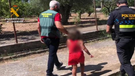 Abandona a una niña, hija de su pareja, en una carretera de La Rioja