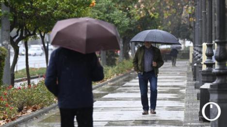 Alerta Meteorológica. La Borrasca Laurence Traerá Tormentas y Posibles Tornados a Andalucía