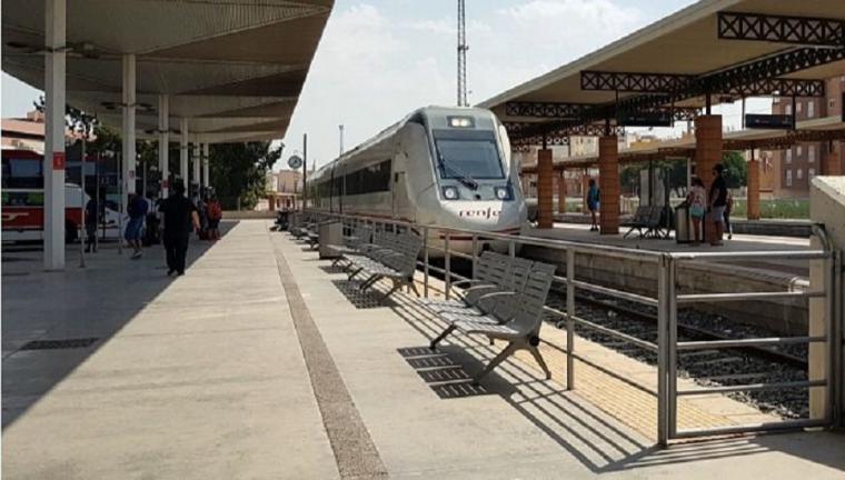 Nuevo impulso a la Alta Velocidad entre Murcia y Almería tras la licitación del suministro y transporte de carril entre Nonduermas-Sangonera y Totana-Lorca