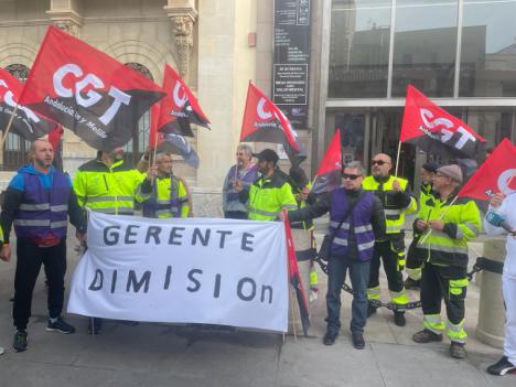 La gerencia de OBIMACE boicotea al consejero de Medioambiente