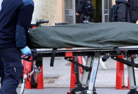 Hombre mata a su esposa con escopeta y se suicida frente a la playa