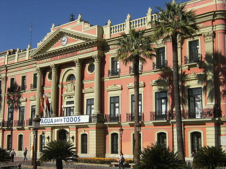 El Ayuntamiento de Murcia subasta el martes 17 bienes embargados