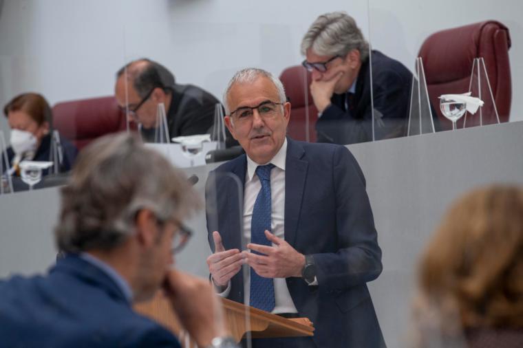 Alfonso Martínez: “López Miras sigue sin explicar en qué se está gastando los fondos extraordinarios que recibe del Gobierno de España”