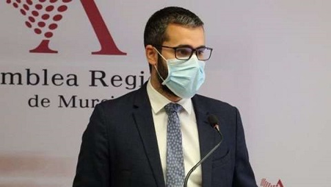 Lucas: “La moción de censura en el Ayuntamiento es necesaria para acabar con la corrupción del PP y evitar la compra de voluntades como ha ocurrido en la Región”