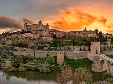 Las Ciudades Patrimonio prevén la recuperación turística para el segundo semestre y se presentan en Sevilla como destinos preferentes