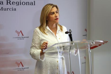 Carmina Fernández: “López Miras es el Presidente de un Gobierno regional agotado y sin proyecto”