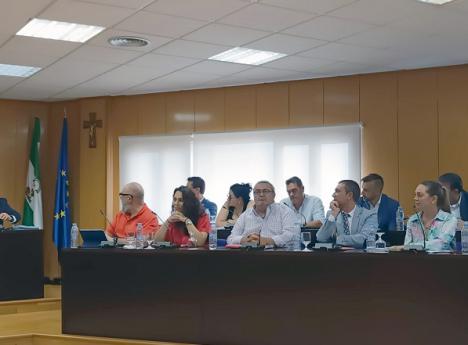 El PSOE exige que la futura piscina de la Ciudad Deportiva cumpla los requisitos técnicos para albergar competiciones y denuncia la falta de instalaciones y su mal estado
