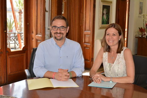 La necesidad de mejoras en sanidad y en infraestructuras ferroviarias centra la atención del encuentro entre los alcaldes de Águilas y Lorca