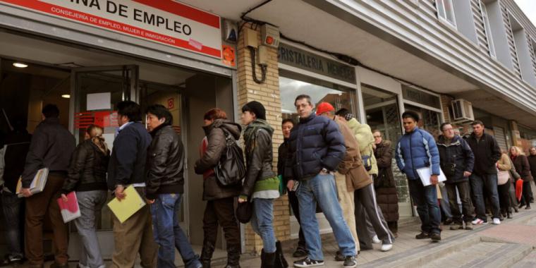 La tasa de paro juvenil 'se ha disparado' en Andalucía con el Gobierno de coalición PP-A y Cs, denuncia el Psoe