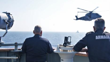 El “Vigía” realiza ejercicios con una fragata de la Marina Italiana en aguas del Golfo de Guinea