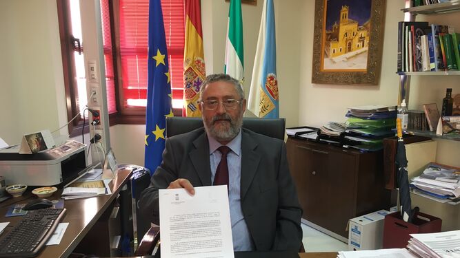 El alcalde de Albox Francisco Torrecillas, llevará al juzgado a un periodista por manipular la información acusandole de un delito al objeto de favorecer en estas elecciones al PP