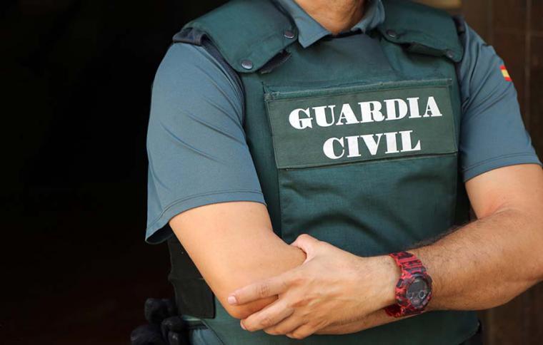 Un padre mata a su hijo de 10 años y después se suicida en Murcia
 