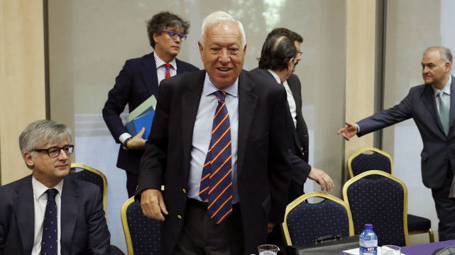 Margallo cobró la pensión de jubilación a la vez que cobraba el sueldo como ministro