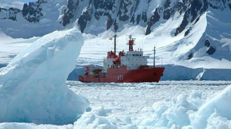 Campaña Antártica Española : El Buque de Investigación Oceanográfica “Hespérides” contribuirá al dispositivo de búsqueda de los restos del avión siniestrado en el mar de Hoces