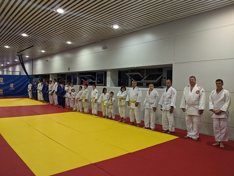 El Judoka Olímpico Davíd García Del Valle muestra su apoyo público a Juan Espadas
