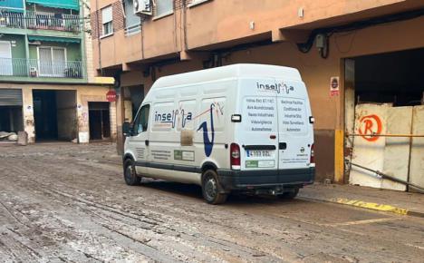 Inselma Electricidad de Albox/Vera, y colaborador oficial de Iberdrola lleva la solidaridad Almeriense a Valencia