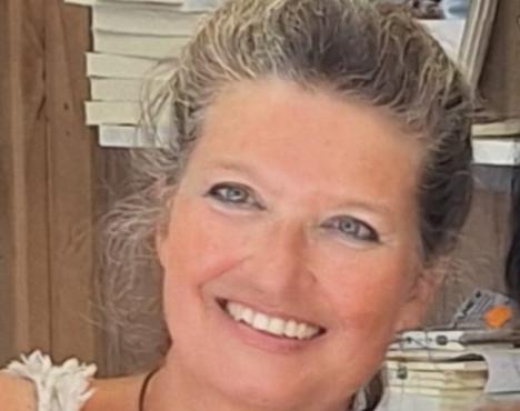 ARRIBA LA UNIÓN, ABAJO LA CRISPACIÓN, por Sonia M Saavedra de Santiago, abogada