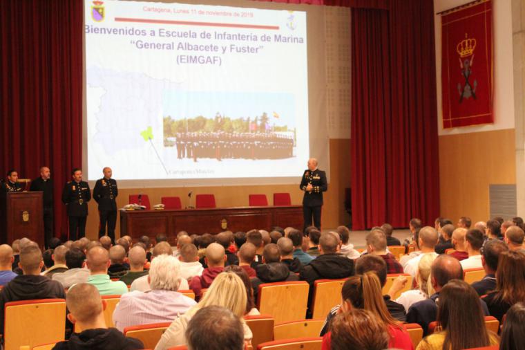 La Escuela de Infantería de Marina “General Albacete y Fuster” forma 182 nuevos Infantes de Marina