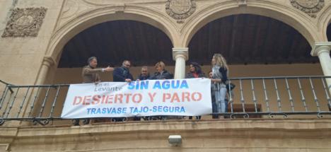 PP Lorca: 'Agricultores de la comarca se ven obligados a cancelar contratos y abandonar sus tierras de cultivo por el cierre del trasvase Tajo-Segura