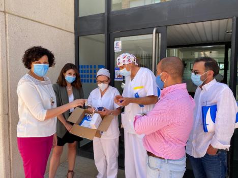 La campaña solidaria aporta 4 termómetros infrarrojos y 1 equipo portátil de saturación de oxígeno en sangre al centro médico de Puerto Lumbreras