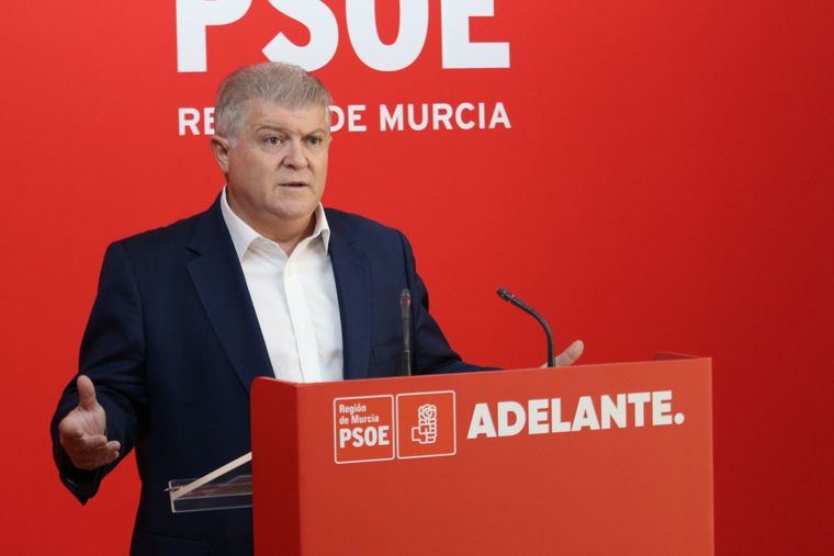 Pepe Vélez exige a López Miras que explique en qué se está gastando el dinero que envía el Gobierno de España a la Región 