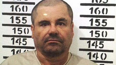 La esposa de 'El Chapo', detenida sin fianza, afronta posible cadena perpetua