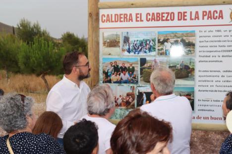 El Alcalde de Lorca inaugura el nuevo mirador de La Paca situado junto al depósito de agua y que lleva el nombre de ‘Rosario García Corbalán’