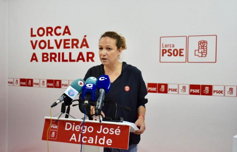 Isabel Casalduero ha recordado al Partido Popular “que su proyecto para el solar de la antigua Comisaría fue claramente electoralista y partidista además de carente de consenso político y social”