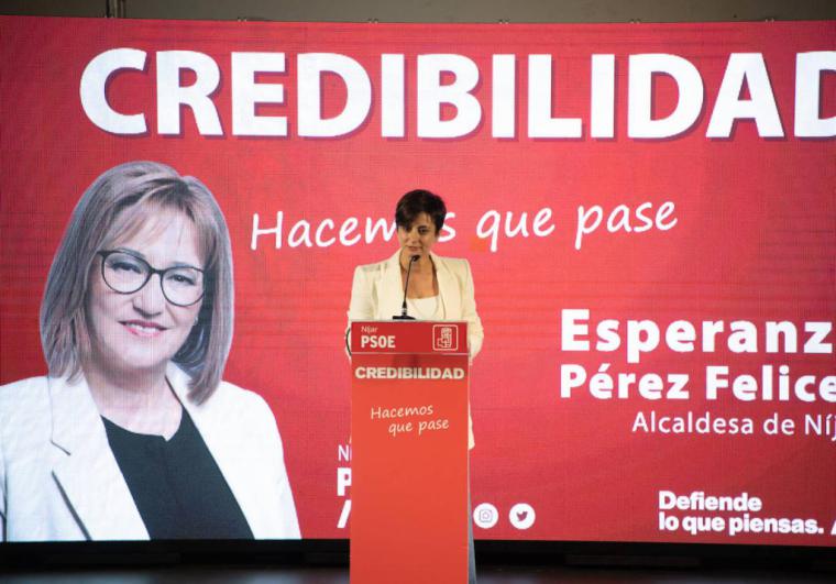 Isabel Rodríguez: “Esperanza Pérez es una de las mejores alcaldesas de España”