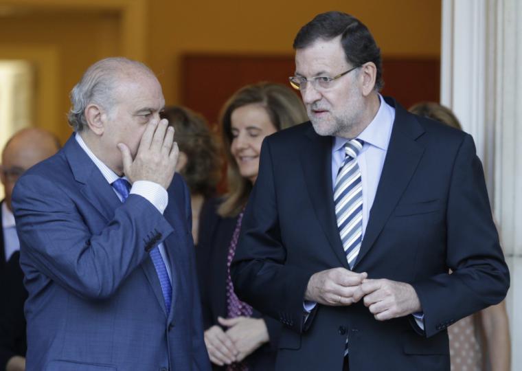 Pedro Sánchez pide una investigación exhaustiva sobre las prácticas ilegales del Gobierno de Rajoy
